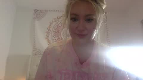 Snapshot of freakymadison chatting on May 2026 05:57:01 AM freakymadison online show from May 2026 05:57:01 AM