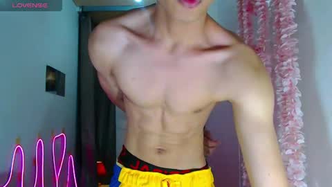 Snapshot of freakymarkxxx chatting on May 2026 09:49:02 AM Mark online show from May 2026 09:49:02 AM