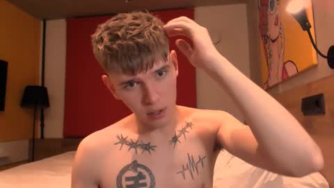 fredd_xanderrs online show from October 2025 04:16:02 AM