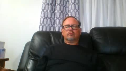 Snapshot of freddieknuck chatting on June 2026 04:45:01 AM Just Fred online show from June 2026 04:45:01 AM