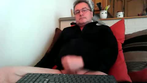 Snapshot of freddy9509 chatting on June 2026 04:05:02 PM freddy9509 online show from June 2026 04:05:02 PM