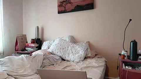 Snapshot of freddy_naughty chatting on June 2026 02:23:02 PM freddy_naughty online show from June 2026 02:23:02 PM