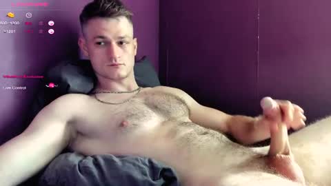 Snapshot of freddy_pretty chatting on July 2026 11:05:02 AM freddy_pretty online show from July 2026 11:05:02 AM