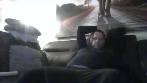 fredo76491 online show from October 2025 05:28:01 PM