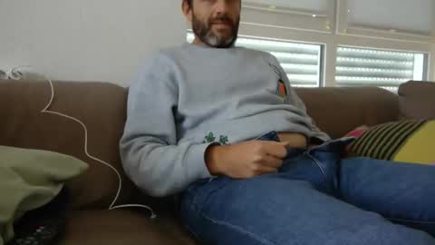 free_love_for_everyone online show from December 2025 11:40:02 AM