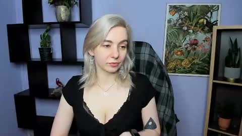 Snapshot of freeanne chatting on May 2026 06:19:01 AM Anne online show from May 2026 06:19:01 AM