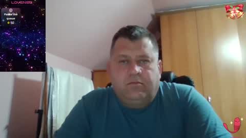 freeboy80180 online show from March 2025 04:14:01 PM