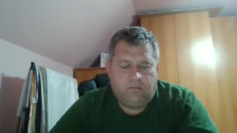 freeboy80180 online show from September 2025 04:29:02 PM