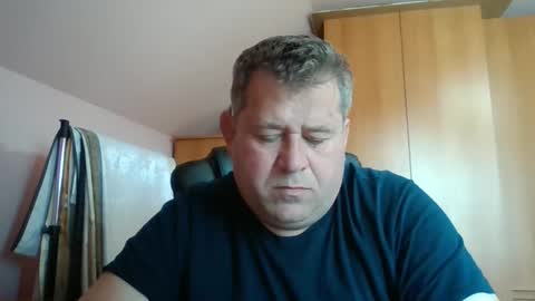 freeboy80180 online show from October 2025 11:00:02 AM