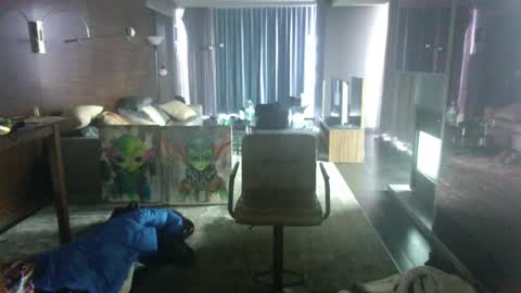 Snapshot of freesoulmovement chatting on December 2024 05:21:02 PM jasmineandaladin69 online show from December 2024 05:21:02 PM