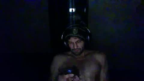 Snapshot of freesoulmovement chatting on January 2025 09:57:02 AM jasmineandaladin69 online show from January 2025 09:57:02 AM