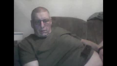 fred online show from April 2026 08:39:01 PM