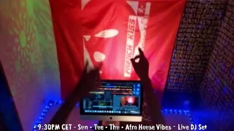 frenchkissdjfk online show from October 2025 04:46:01 PM