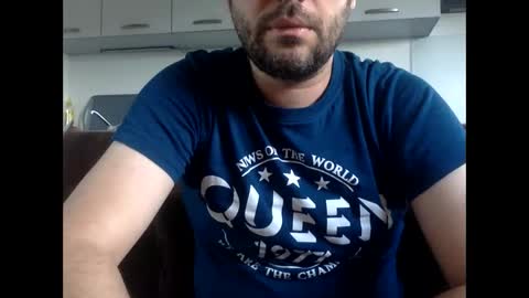 Snapshot of frenchy_from_paris chatting on May 2026 04:23:01 PM frenchy_from_paris online show from May 2026 04:23:01 PM