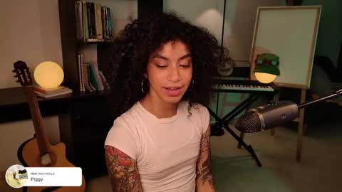 Vale online show from September 2025 02:57:01 AM