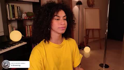 Vale online show from November 2025 04:01:01 AM