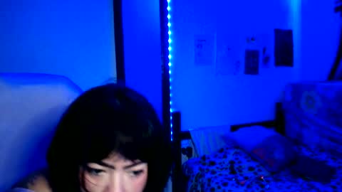 fresiitaa_1 online show from July 2026 04:20:01 PM