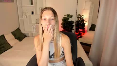 Laura online show from July 2026 06:04:02 AM