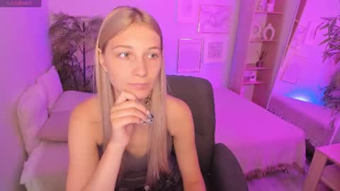 Laura online show from July 2026 08:43:02 AM