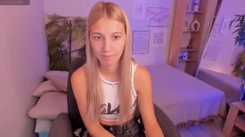 Laura online show from August 2026 08:35:01 AM
