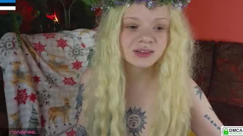 Snapshot of freya_heya chatting on November 2025 02:48:02 PM Freya online show from November 2025 02:48:02 PM