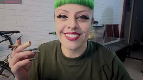 freyaa_sorceress online show from November 2025 05:39:02 AM