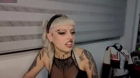 Snapshot of freyaa_sorceress chatting on July 2026 02:47:01 AM freyaa_sorceress online show from July 2026 02:47:01 AM