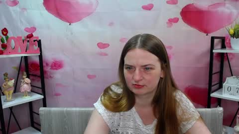 FreyaDak online show from April 2026 05:13:02 PM