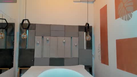  ALIS AND ALEX  online show from December 2025 04:06:02 AM