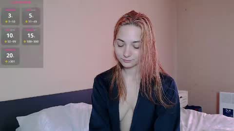 Snapshot of freyaoliver chatting on June 2026 02:23:01 PM FreyaOliver online show from June 2026 02:23:01 PM