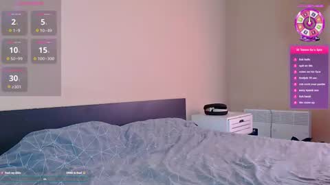 FreyaOliver online show from July 2026 01:21:02 PM