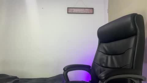 Snapshot of freyva_ chatting on March 2026 04:22:02 PM freyva_ online show from March 2026 04:22:02 PM