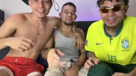 freyva_ online show from March 2026 06:52:01 AM