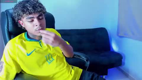 freyva_ online show from June 2026 02:24:02 AM