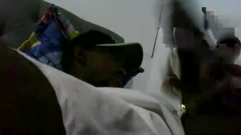 Snapshot of freza012 chatting on May 2026 03:31:02 PM freza012 online show from May 2026 03:31:02 PM