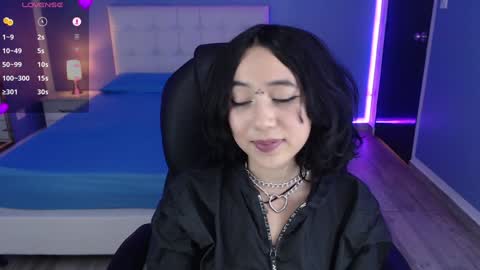 frida_lassi_ online show from December 2024 08:02:02 PM