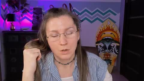 Snapshot of fridatander chatting on March 2025 12:16:01 PM Frida Tander online show from March 2025 12:16:01 PM