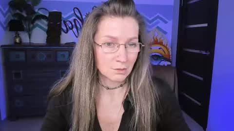 Snapshot of fridatander chatting on March 2025 01:03:01 PM Frida Tander online show from March 2025 01:03:01 PM