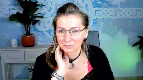 Snapshot of fridatander chatting on September 2025 01:23:02 PM Frida Tander online show from September 2025 01:23:02 PM