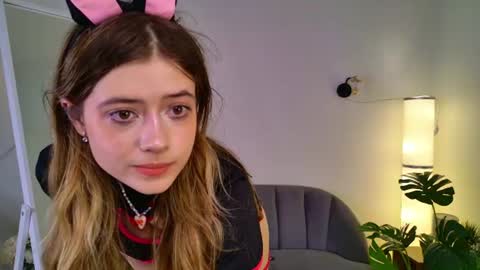 Frie online show from June 2026 08:48:01 PM