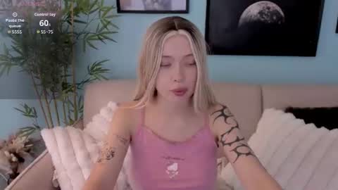 friend_zone_ online show from July 2026 01:26:01 PM
