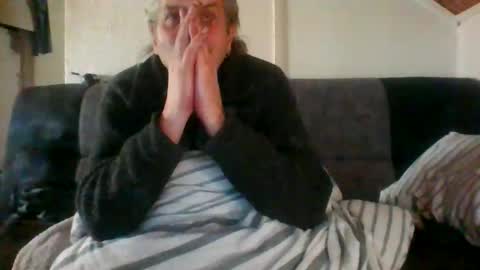 frodewz online show from January 2026 05:51:02 PM