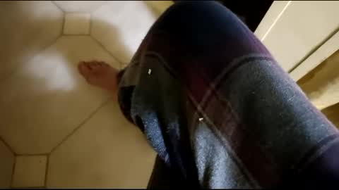 Snapshot of fronion chatting on January 2025 01:27:01 AM Hornycouple1386 online show from January 2025 01:27:01 AM