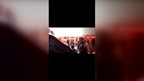 Snapshot of frozen232 chatting on April 2026 01:16:01 AM Fabian online show from April 2026 01:16:01 AM