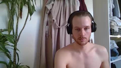 frozenyoga online show from February 2025 03:51:02 PM