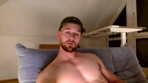 frozenyoga online show from September 2025 06:31:02 PM