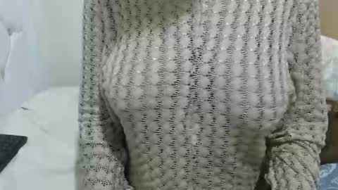 fruity28 online show from October 2025 08:18:01 AM