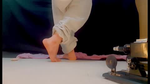 Snapshot of frys96 chatting on December 2025 08:01:02 AM frys96 online show from December 2025 08:01:02 AM