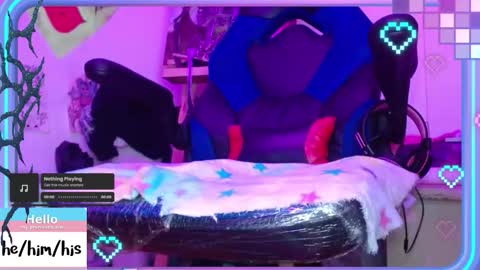 Kevin online show from November 2025 04:00:02 AM