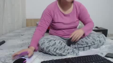 Ella online show from February 2025 06:50:02 AM